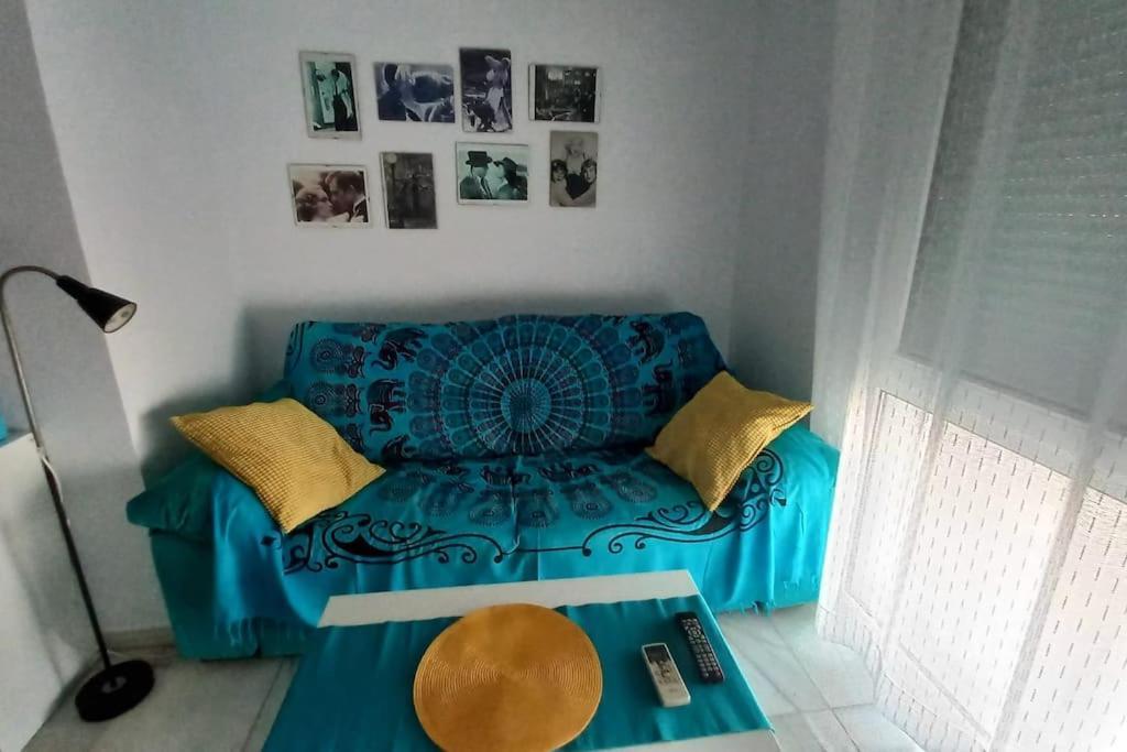 Апартаменты Bonito Apartamento En Centro Малага Экстерьер фото