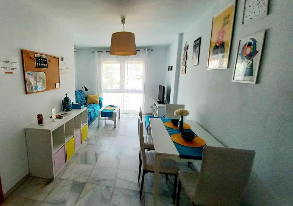 Апартаменты Bonito Apartamento En Centro Малага Экстерьер фото